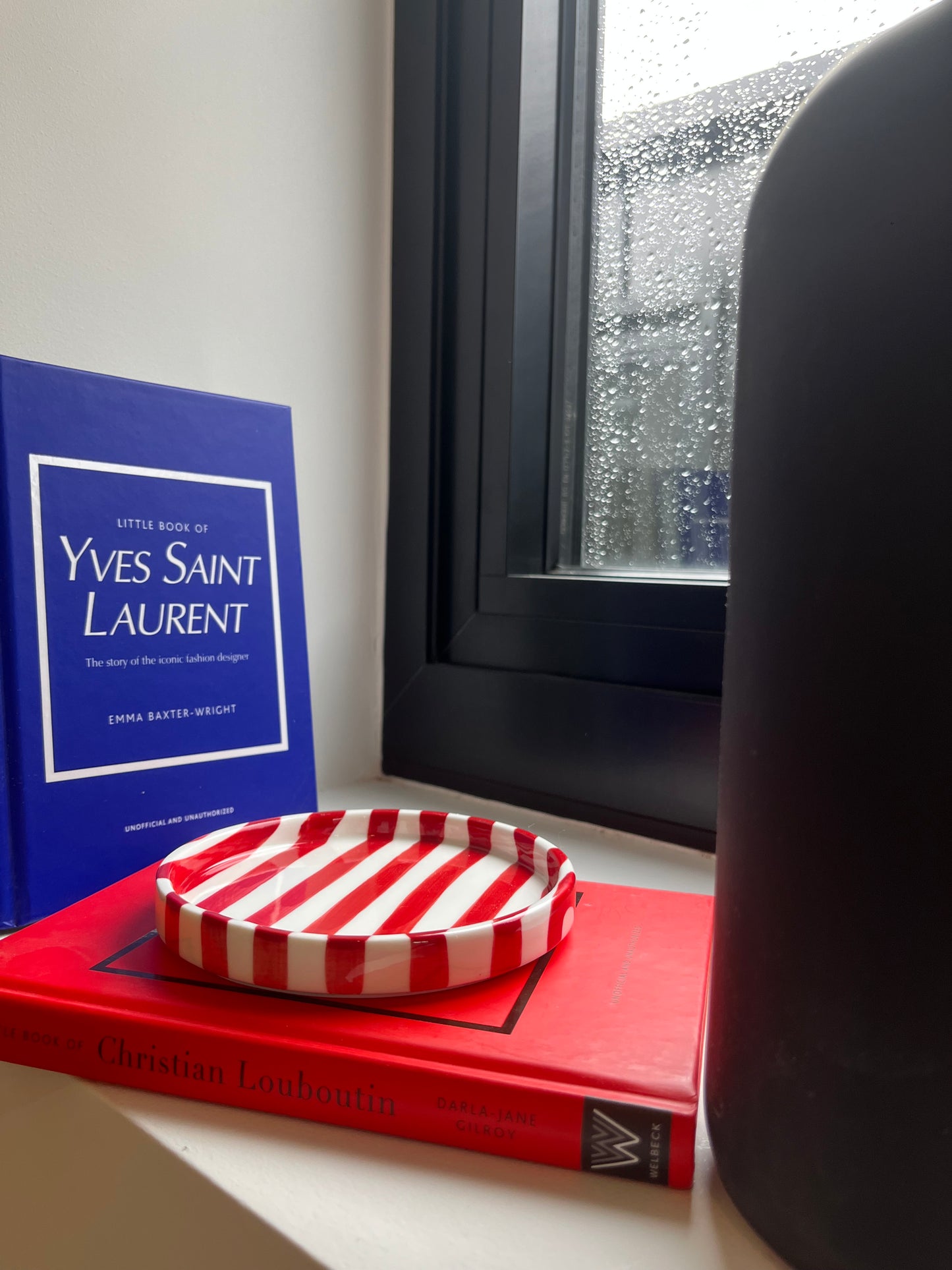 La striscia trays